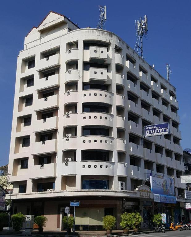 Tanaphat Hatyai Hotel Hat Yai Bagian luar foto