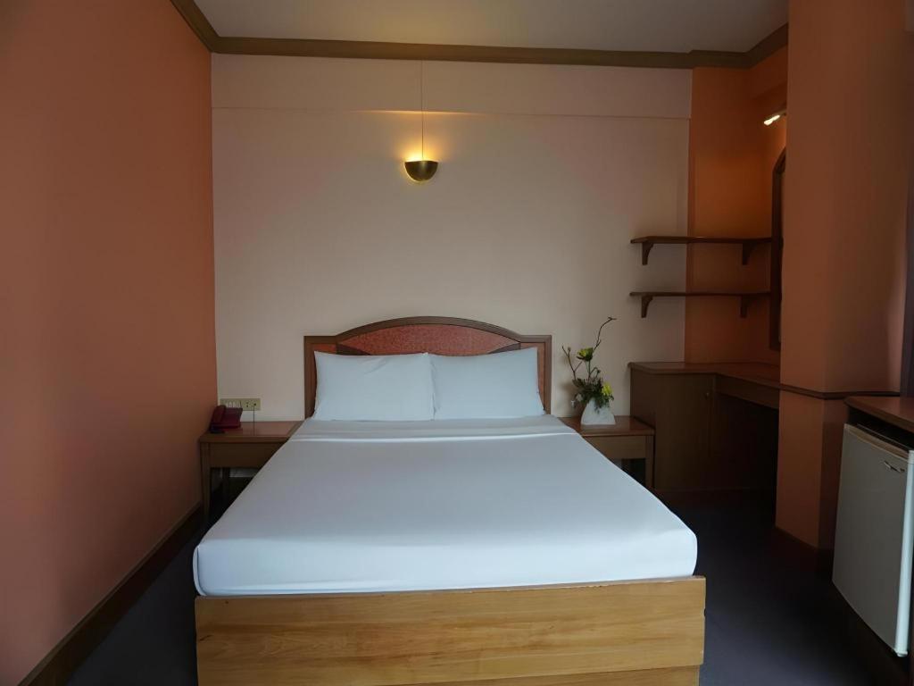 Tanaphat Hatyai Hotel Hat Yai Bagian luar foto