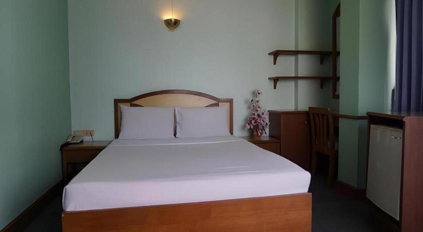 Tanaphat Hatyai Hotel Hat Yai Bagian luar foto