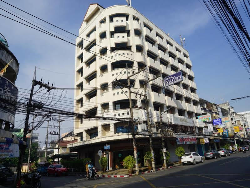 Tanaphat Hatyai Hotel Hat Yai Bagian luar foto